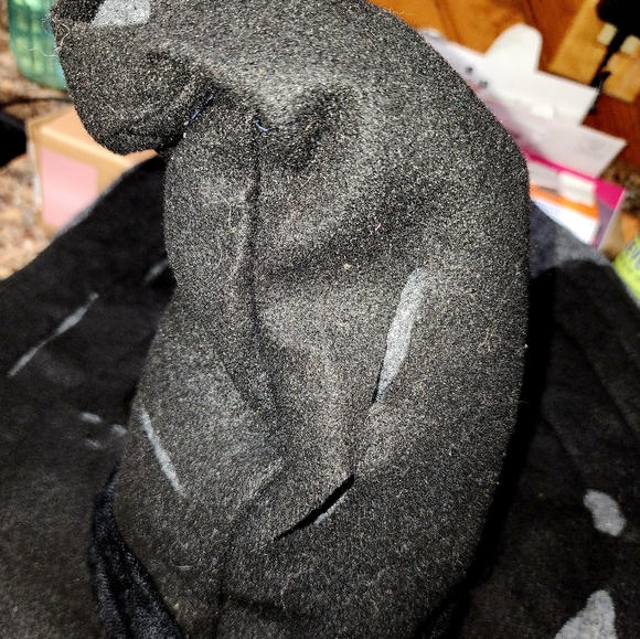 Elegant Black Witch Hat with Lace - Picture 6 of 16